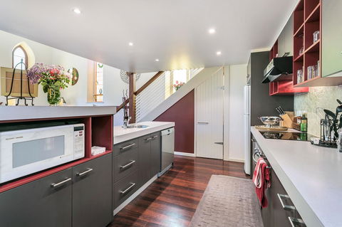 \'THE CHURCH\' Guest Home, Gawler Barossa Region - Accommodation Whitsundays 3