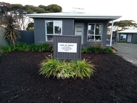 Home On Torrens - Accommodation Whitsundays 7