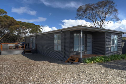 Home On Torrens - Accommodation Whitsundays 23