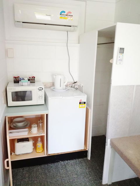 Arcadia Motel - Accommodation Whitsundays 29