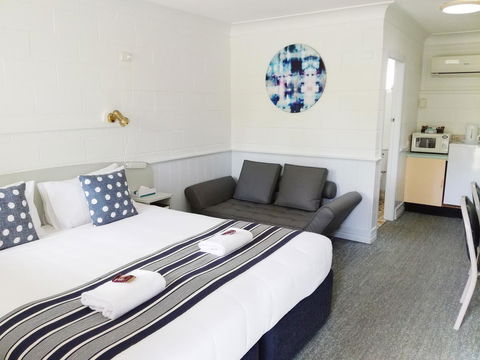 Arcadia Motel - Accommodation Whitsundays 28