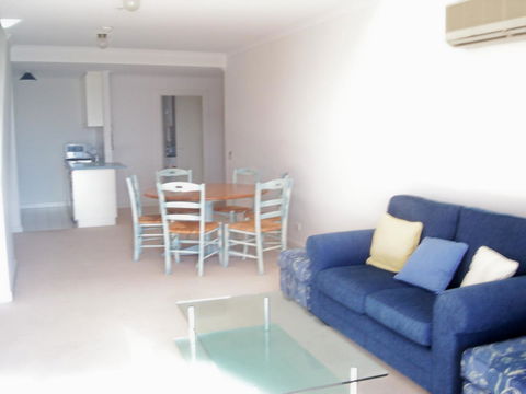 Lights Landing Apartments - Accommodation Whitsundays 19