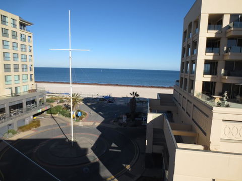 Lights Landing Apartments - Accommodation Whitsundays 15