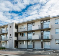 Glenelg Holiday Apartments - Corfu - Accommodation Whitsundays