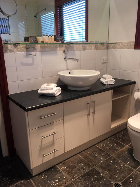 Wine And Roses Bed And Breakfast - Accommodation Whitsundays 38