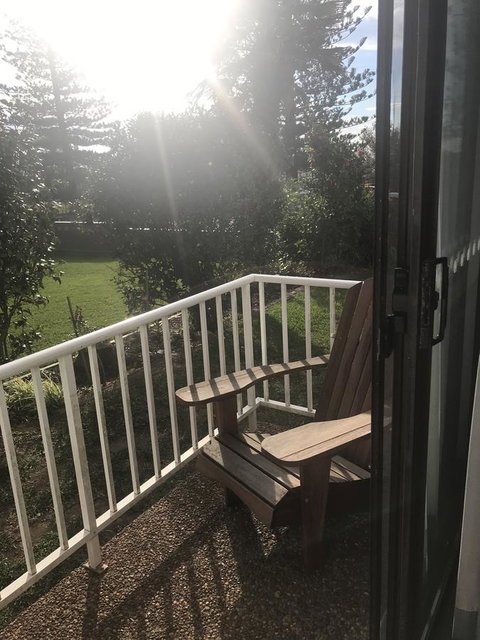 OCEAN BREEZE MOTEL - Accommodation Whitsundays 11