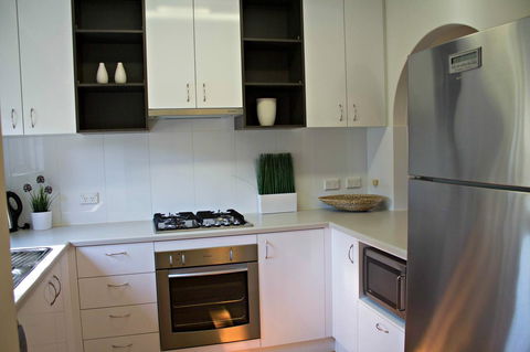 Adelaide DressCircle Apartments - Archer Street - Accommodation Whitsundays 15
