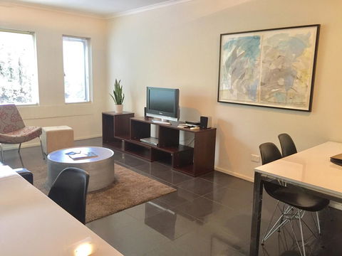 Adelaide DressCircle Apartments - Archer Street - Accommodation Whitsundays 12