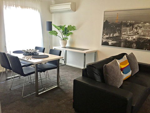 Adelaide DressCircle Apartments - Archer Street - Accommodation Whitsundays 17