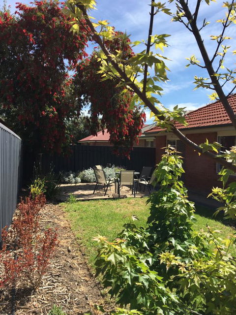 Windsor Gardens Home - Accommodation Whitsundays 12