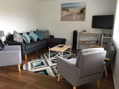 Windsor Gardens Home - Accommodation Whitsundays 6