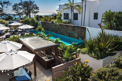 Bayview Beachfront Apartments, In Town Right On The Beach - Accommodation Whitsundays 12