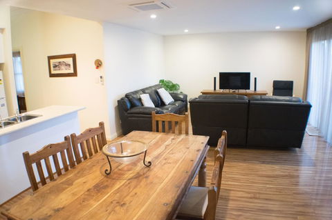 Longreach At Port Elliot - Accommodation Whitsundays 4