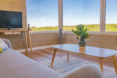 Ecopia Retreat - Accommodation Whitsundays 6