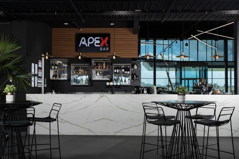 Rydges Pit Lane - Accommodation Whitsundays 17