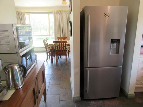 Maslin Beach House - Accommodation Whitsundays 6
