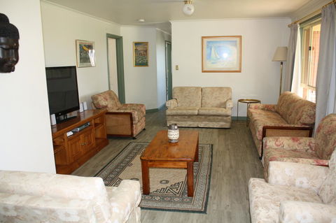 Maslin Beach House - Accommodation Whitsundays 8