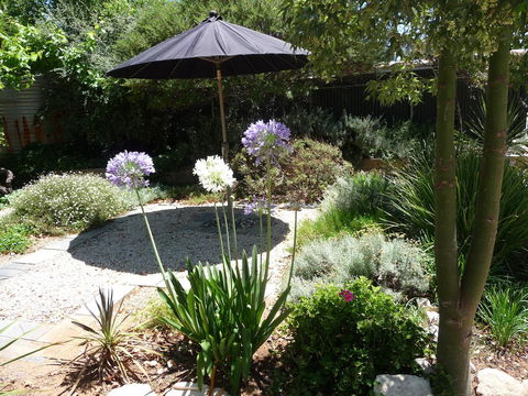 Country Bakehouse Accommodation - Accommodation Whitsundays 2