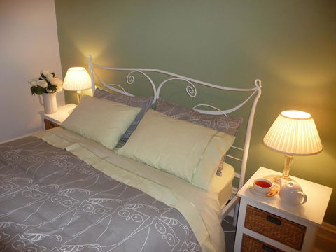 Country Bakehouse Accommodation - Accommodation Whitsundays 15