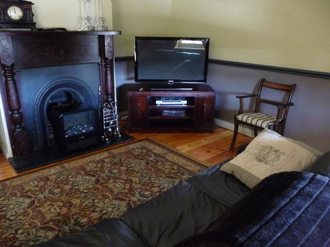 Country Bakehouse Accommodation - Accommodation Whitsundays 10