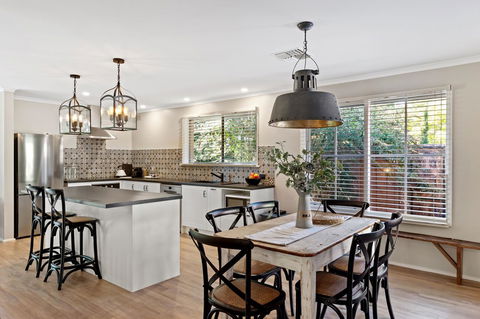 Adelaide Hills Retreats - Accommodation Whitsundays 2