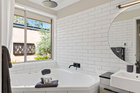Adelaide Hills Retreats - Accommodation Whitsundays 17