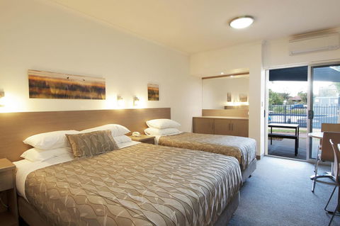 Loxton Community Hotel Motel - Accommodation Whitsundays 23