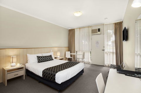 Adelaide Road Motor Lodge - Accommodation Whitsundays 31
