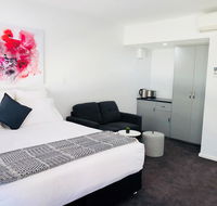 The Avenue Inn - Accommodation Whitsundays