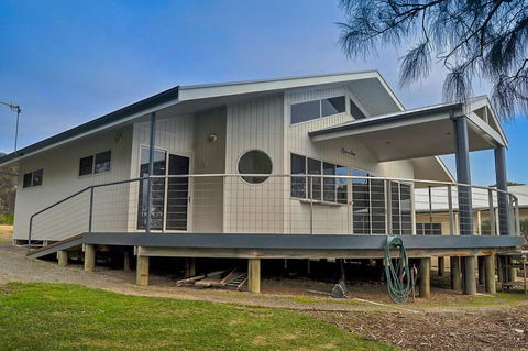 Rest A Shore Coffin Bay - Accommodation Whitsundays 1