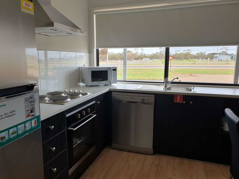 BIG4 The Bend Holiday Park - Accommodation Whitsundays 3