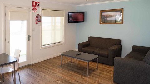 Wallaroo Holiday Park - Accommodation Whitsundays 18