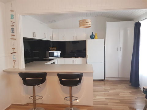 Dells Seaside Escape Moonta Bay - Accommodation Whitsundays 0