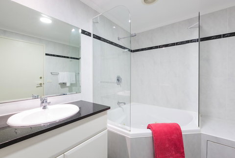 Ramada Resort By Wyndham Shoal Bay - Accommodation Whitsundays 38