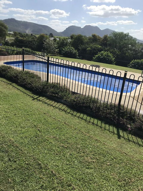 Avon View Stays Accommodation. - Accommodation Whitsundays 8