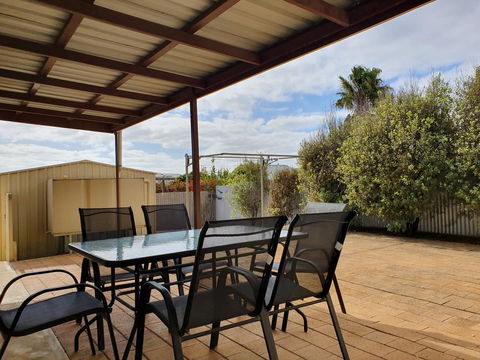 Super Central Location - Accommodation Whitsundays 11