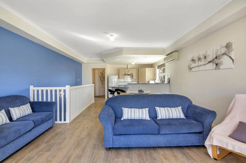 The Lighthouse - Port Willunga - C21 SouthCoast Holidays - Accommodation Whitsundays 7