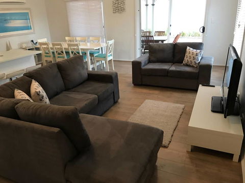 Moontana - Accommodation Whitsundays 1