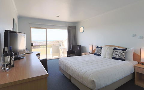 Harbour View Motel - Accommodation Whitsundays 2