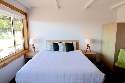 Harbour View Motel - Accommodation Whitsundays 25
