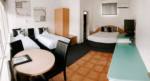 Harbour View Motel - Accommodation Whitsundays 43