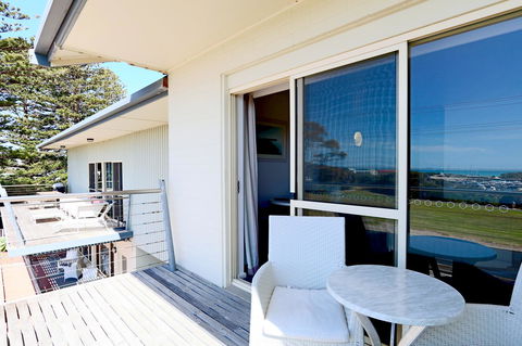 Harbour View Motel - Accommodation Whitsundays 10
