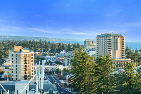 Glenelg Skyline Penthouse - Accommodation Whitsundays 38