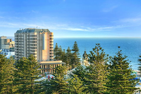Glenelg Skyline Penthouse - Accommodation Whitsundays 37