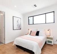 Brand new affordable luxury 3 bedroom 3 bathrooms house close to Adelaide city Chinatown beach Adelaide Airport - Accommodation Whitsundays
