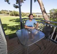 Lakeside Tourist Park - Accommodation Whitsundays