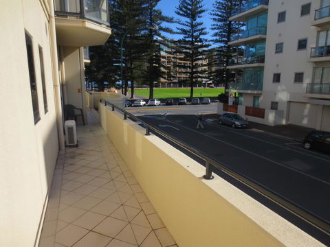 Holdfast Shores Apartments - Accommodation Whitsundays 13