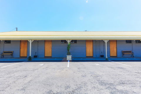 Country Roads Motor Inn Naracoorte - Accommodation Whitsundays 28