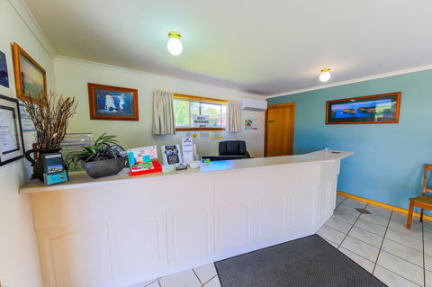 Country Roads Motor Inn Naracoorte - Accommodation Whitsundays 36