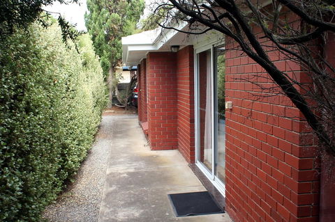 A2@Port Willy - Accommodation Whitsundays 3